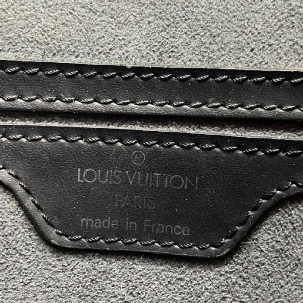 Louis Vuitton Epi Saint Jacques PM Vintage Handbag with COA Very Good Condition - Picture 15 of 15